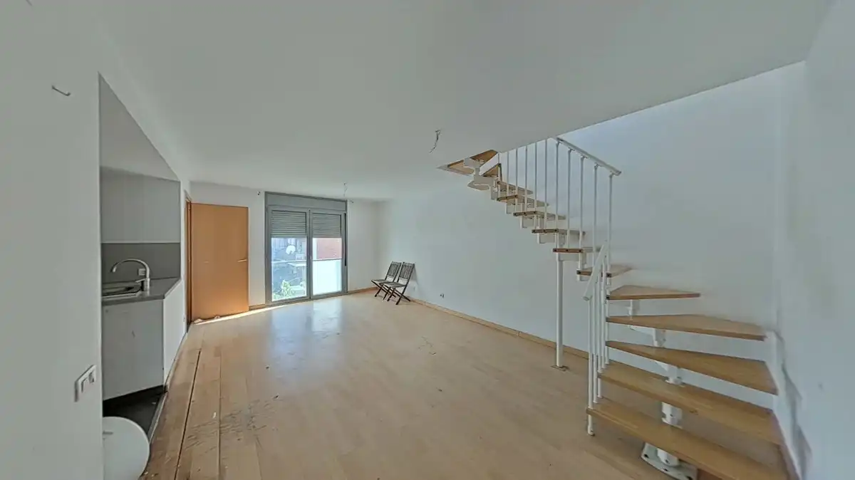 Wohnung zum Verkauf in Carrer Moianès, Hostal