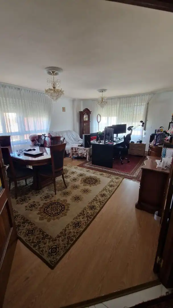 Sala de estar de Casa o chalet en venta en Villaquilambre con Calefacción, Terraza y Trastero