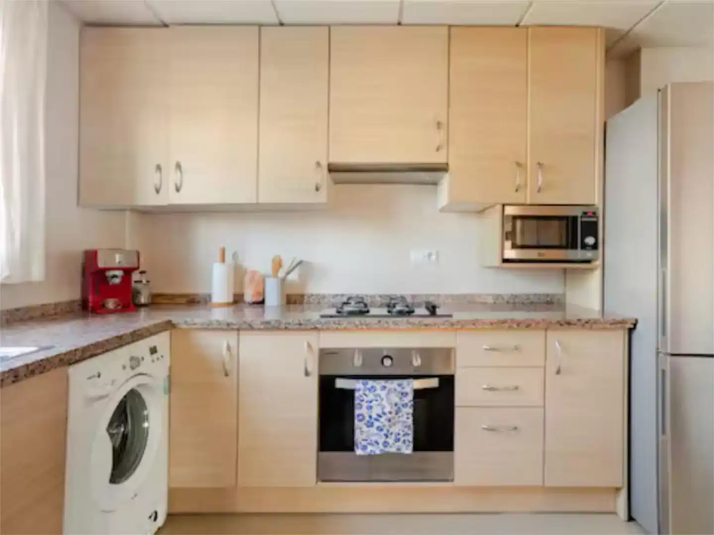 Kitchen of Flat for rent in El Campello  with Air Conditioner, Private garden and Swimming Pool