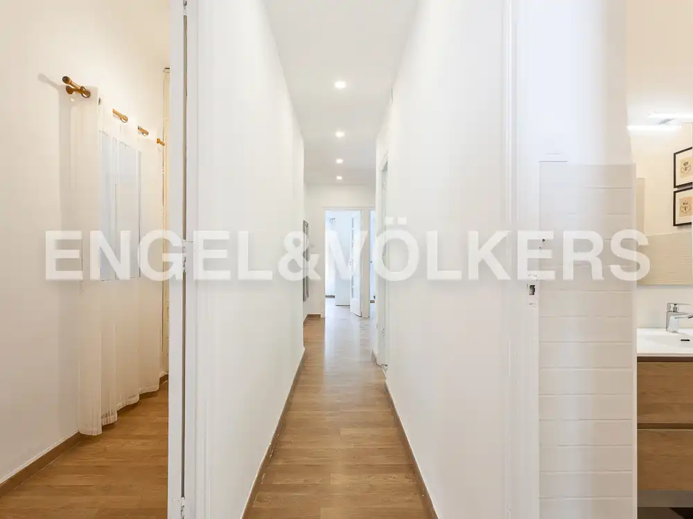 Flat for rent in Valencia  with Heating, Parquet flooring and Terrace