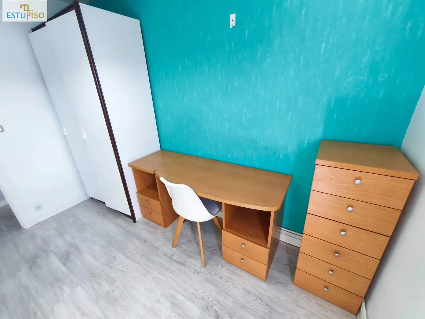 Bedroom of Flat for sale in Vitoria - Gasteiz  with Heating, Storage room and Furnished