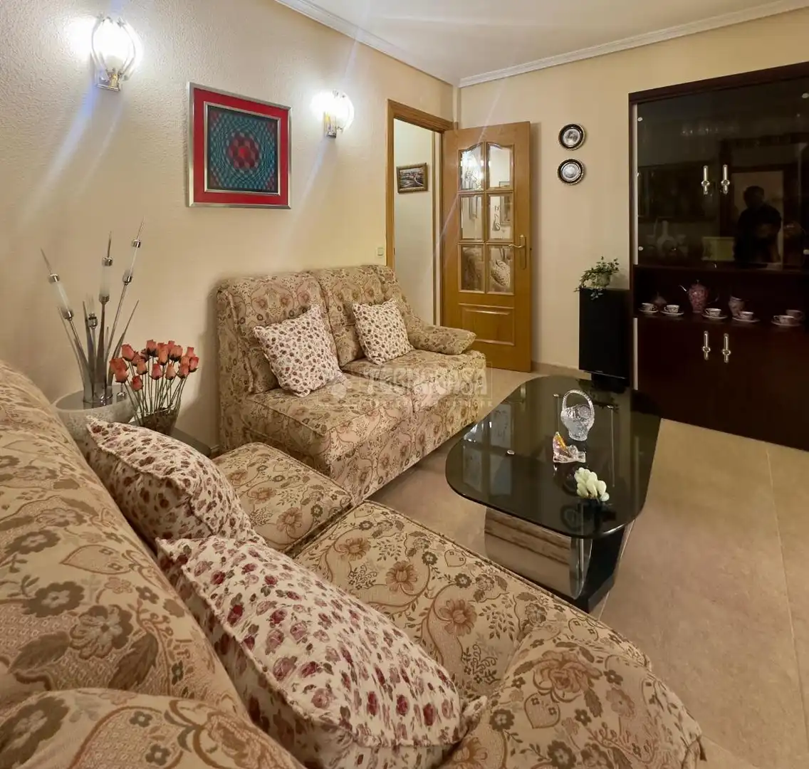 Sala de estar de Piso en venta en Móstoles con Aire acondicionado y Terraza