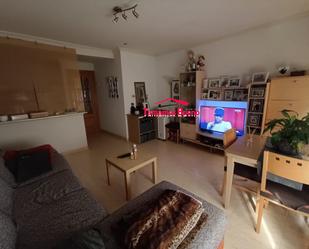 Sala d'estar de Apartament en venda en Salamanca Capital