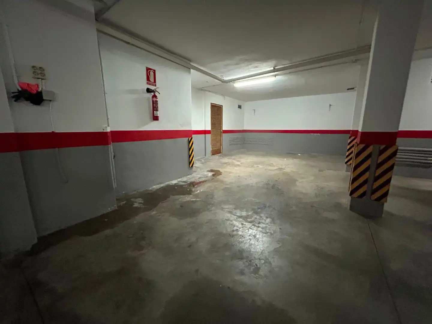 Aparcament de Apartament en venda en Calvià amb Aire condicionat, Calefacció i Jardí privat
