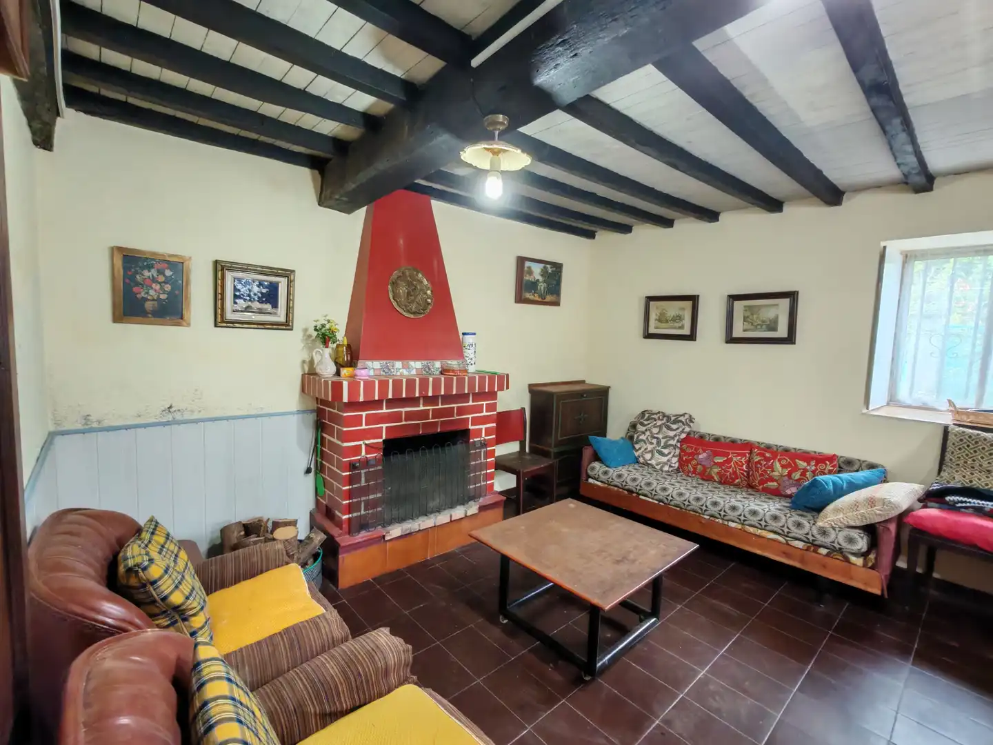 Sala d'estar de Casa o xalet en venda en O Pino  amb Jardí privat, Terrassa i Moblat