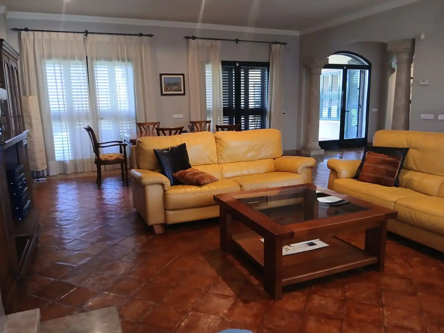 Sala d'estar de Casa o xalet en venda en Valdepeñas amb Aire condicionat, Calefacció i Traster