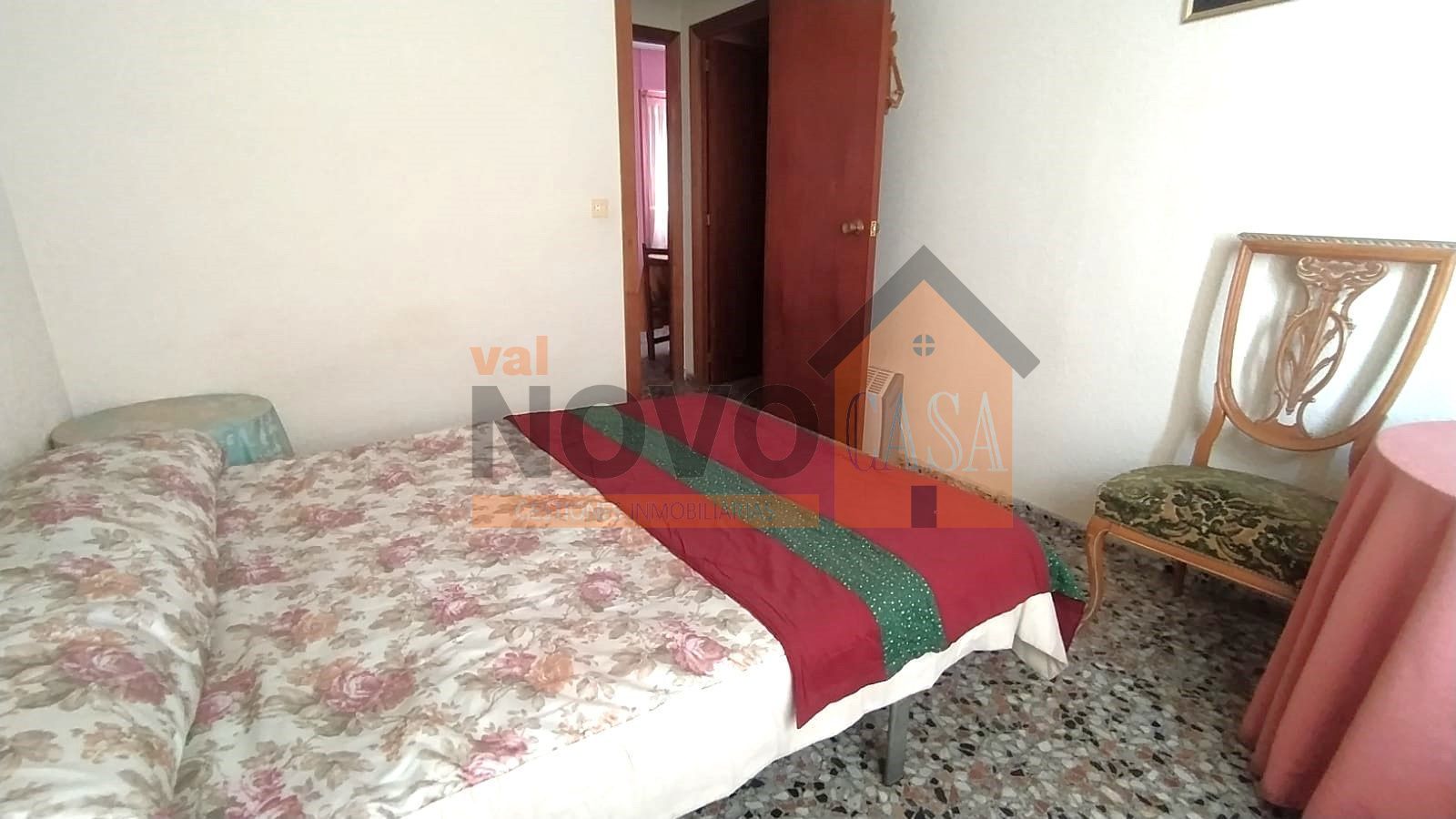 Bedroom of Flat for sale in Gandia