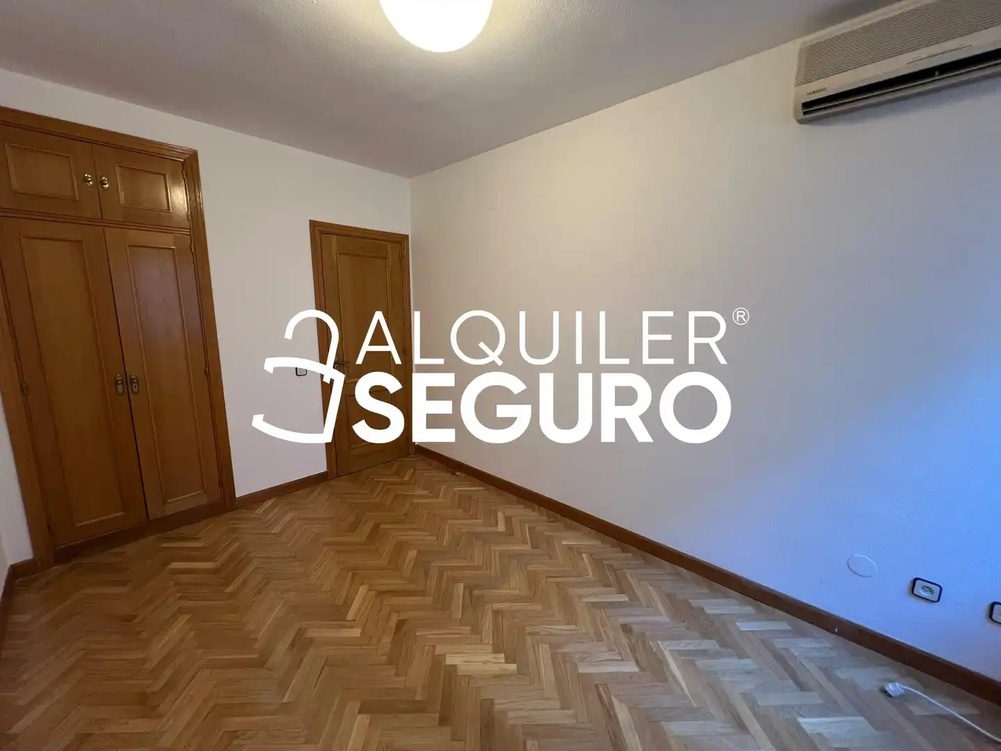 Habitación de Piso de alquiler en Fuencarral - El Pardo