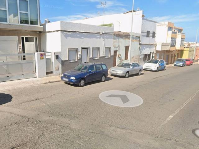 Local comercial en Alquiler en Calle San Fernando, 31 en Playa del Hombre - Taliarte - Salinetas