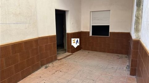 Foto 4 de Casa adosada en venta en Castillo de Locubín, Jaén
