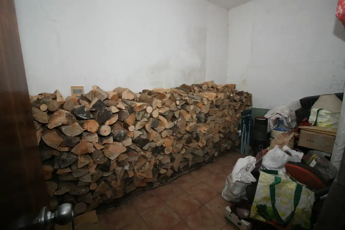 Piso en venta en Cuevas del Valle con Calefacción, Amueblado y Balcón