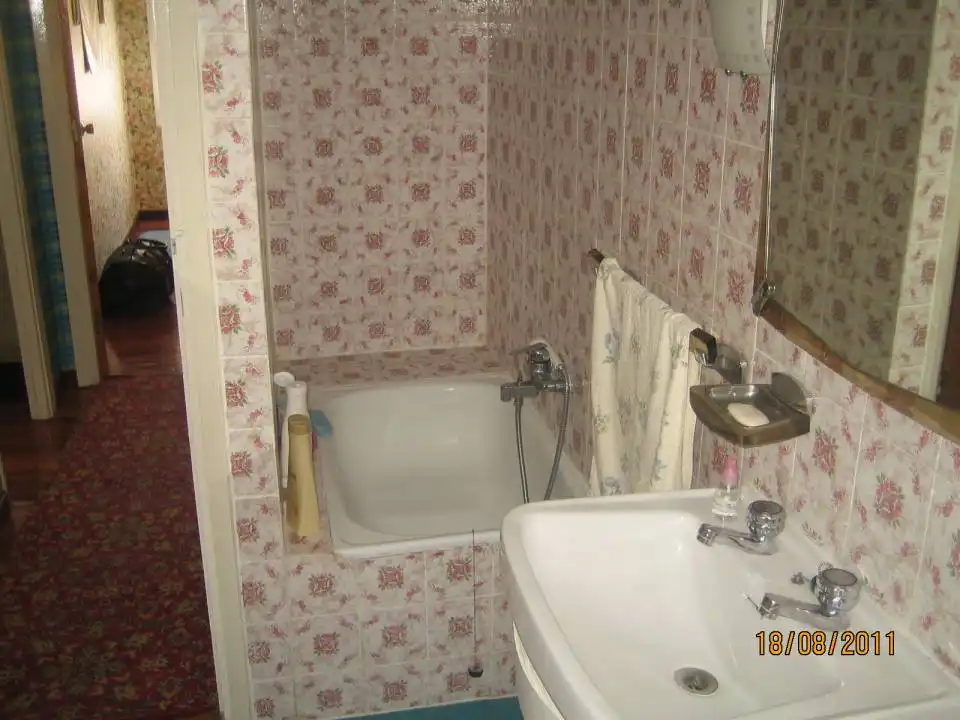 Bathroom of Flat for sale in Merindad de Sotoscueva  with Furnished