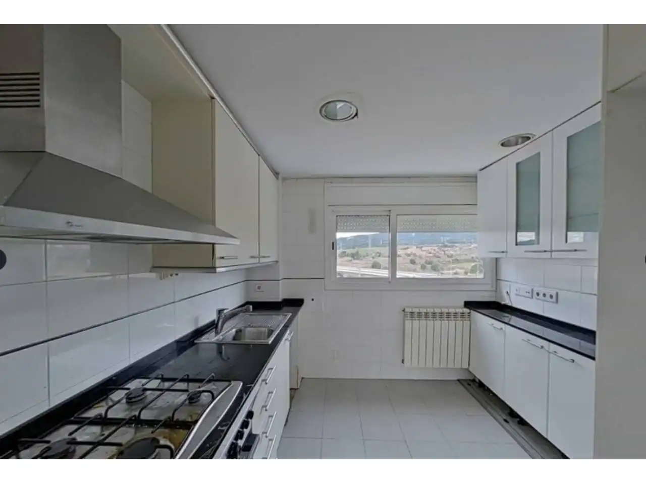 Kitchen of Flat for sale in Terrassa  with Heating and Terrace