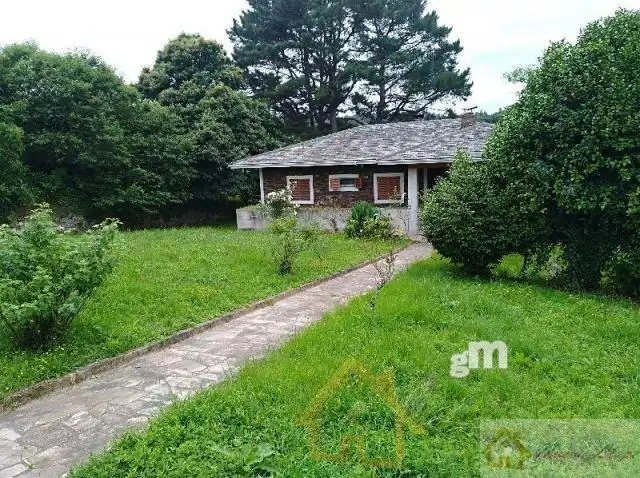 Casa o chalet en venta en Lugo con Calefacción, Terraza y Trastero