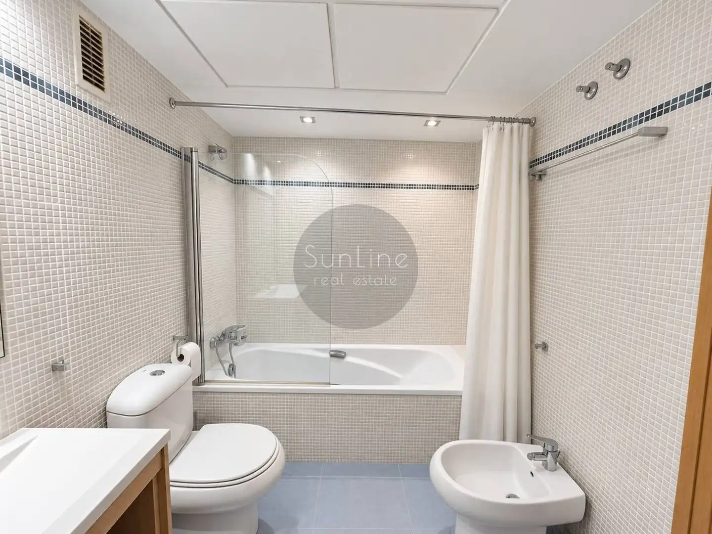 Appartement avec piscine à vendre à Calle Poeta José Agustín Goytisolo, imagen 27