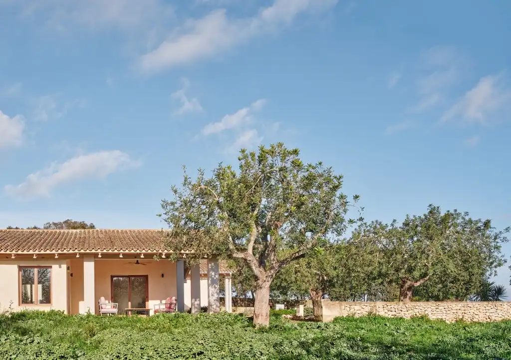 Vista exterior de Casa o xalet de lloguer en Algaida amb Aire condicionat, Calefacció i Jardí privat