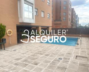 Swimming pool of Flat to rent in  Madrid Capital  with Air Conditioner and Swimming Pool