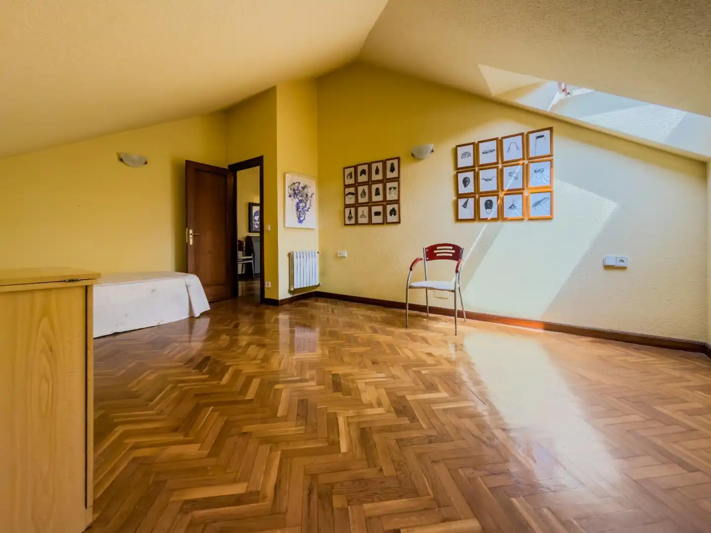 Living room of Flat for sale in Santander  with Heating, Terrace and Storage room