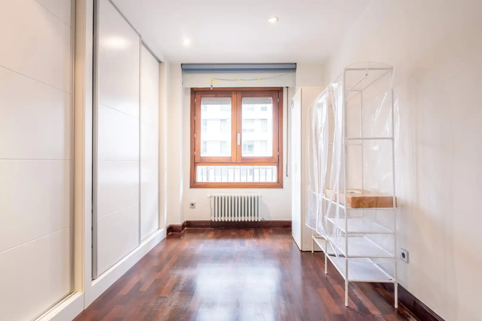 Habitación de Piso de alquiler en Zaragoza con Aire acondicionado, Calefacción y Parquet