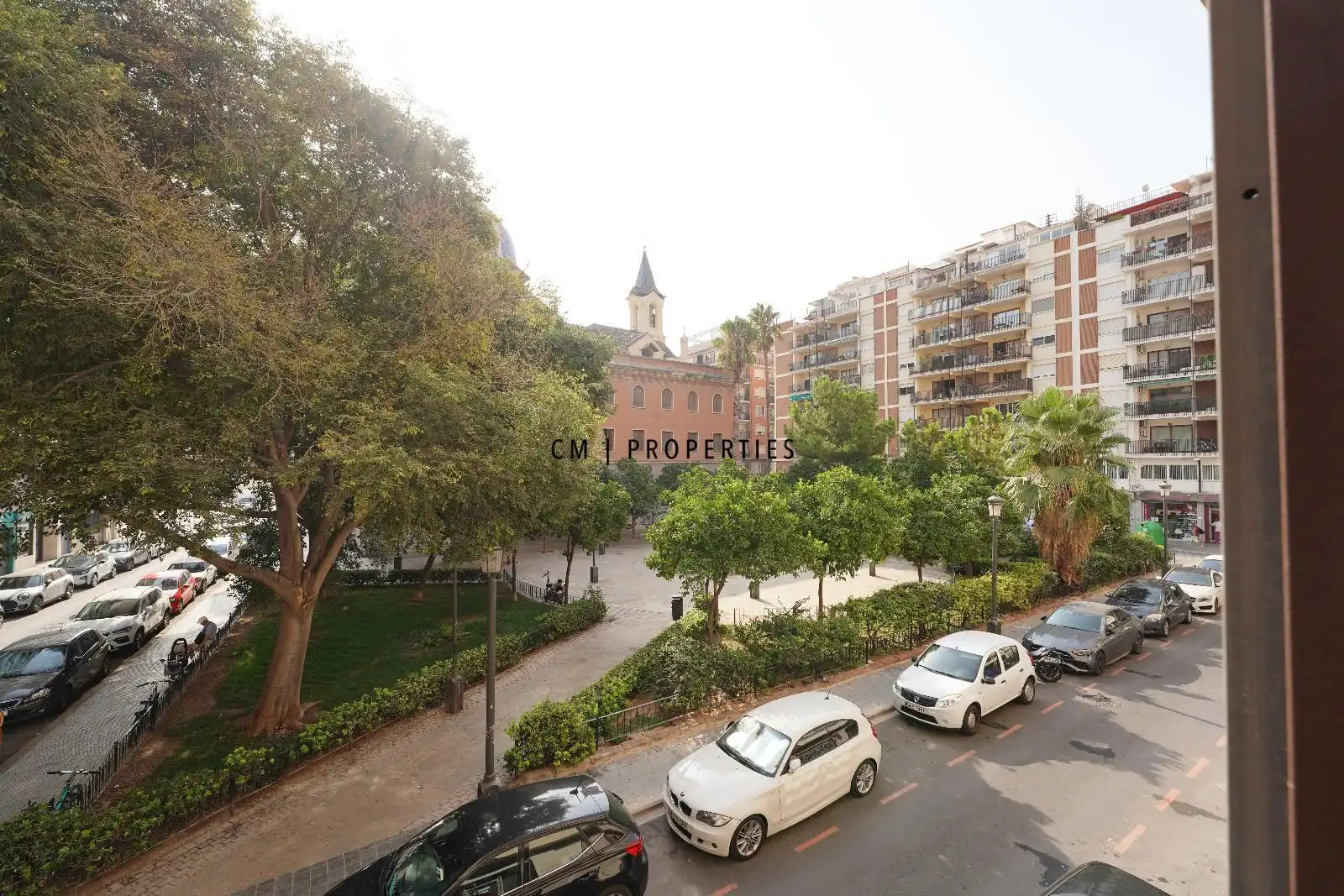 Außenansicht von Wohnung zur untervermieten in Valencia mit Klimaanlage, Möbliert und Fernseher