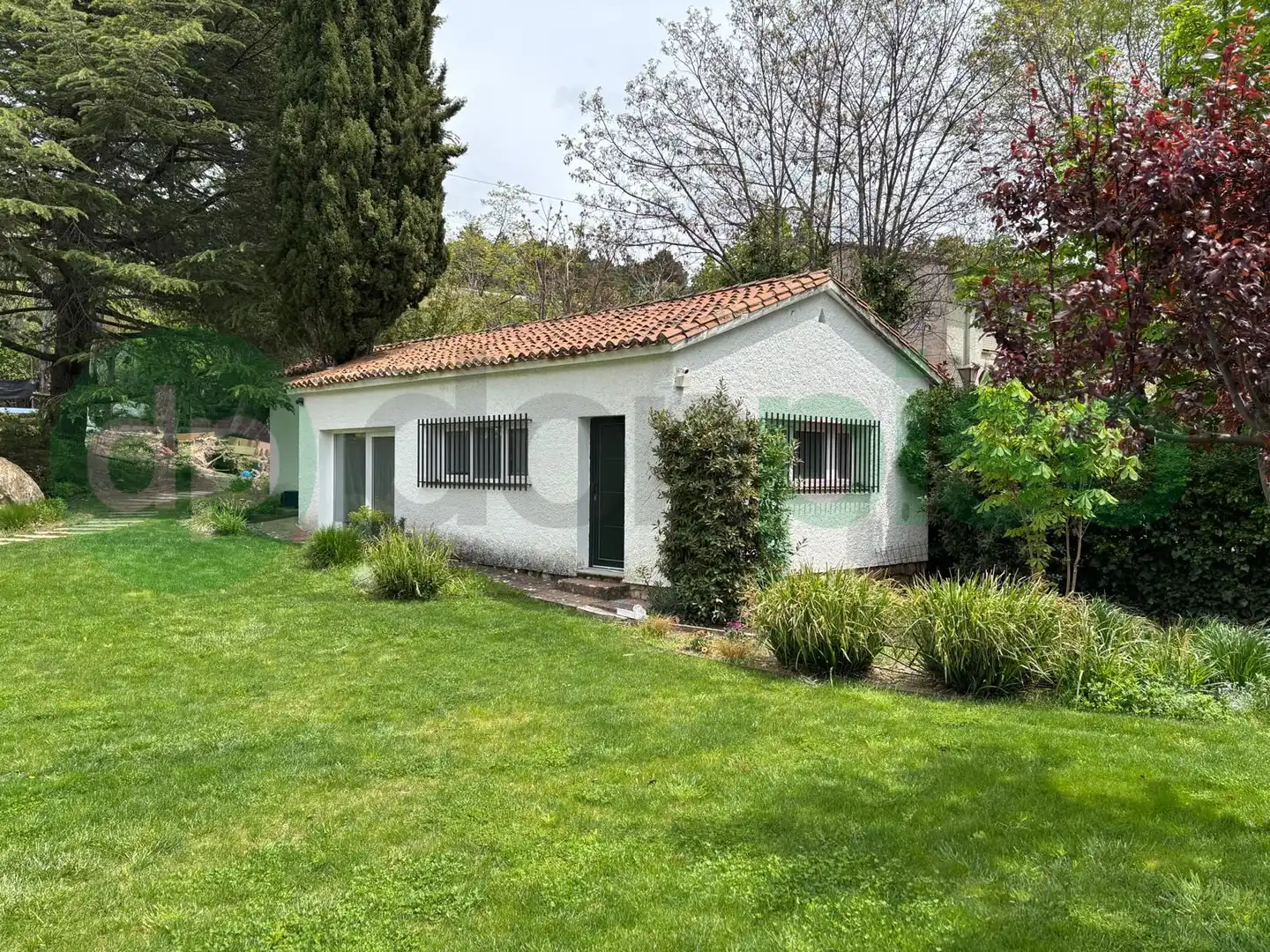 Vista exterior de Casa o xalet en venda en Robledo de Chavela amb Calefacció, Jardí privat i Terrassa