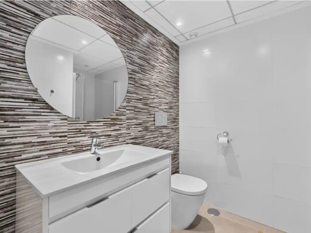 Apartamento con piscina en venta en Calle Gines Saura Sanchez, imagen 18