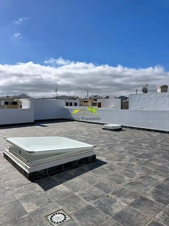 Terrassa de Casa o xalet en venda en Arrecife amb Terrassa