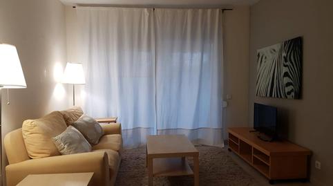 Foto 2 de Apartamento de alquiler en Les Botigues, Castelldefels