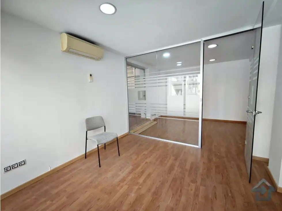 Büro mit Aufzug zum Verkauf in San Blas, imagen 30