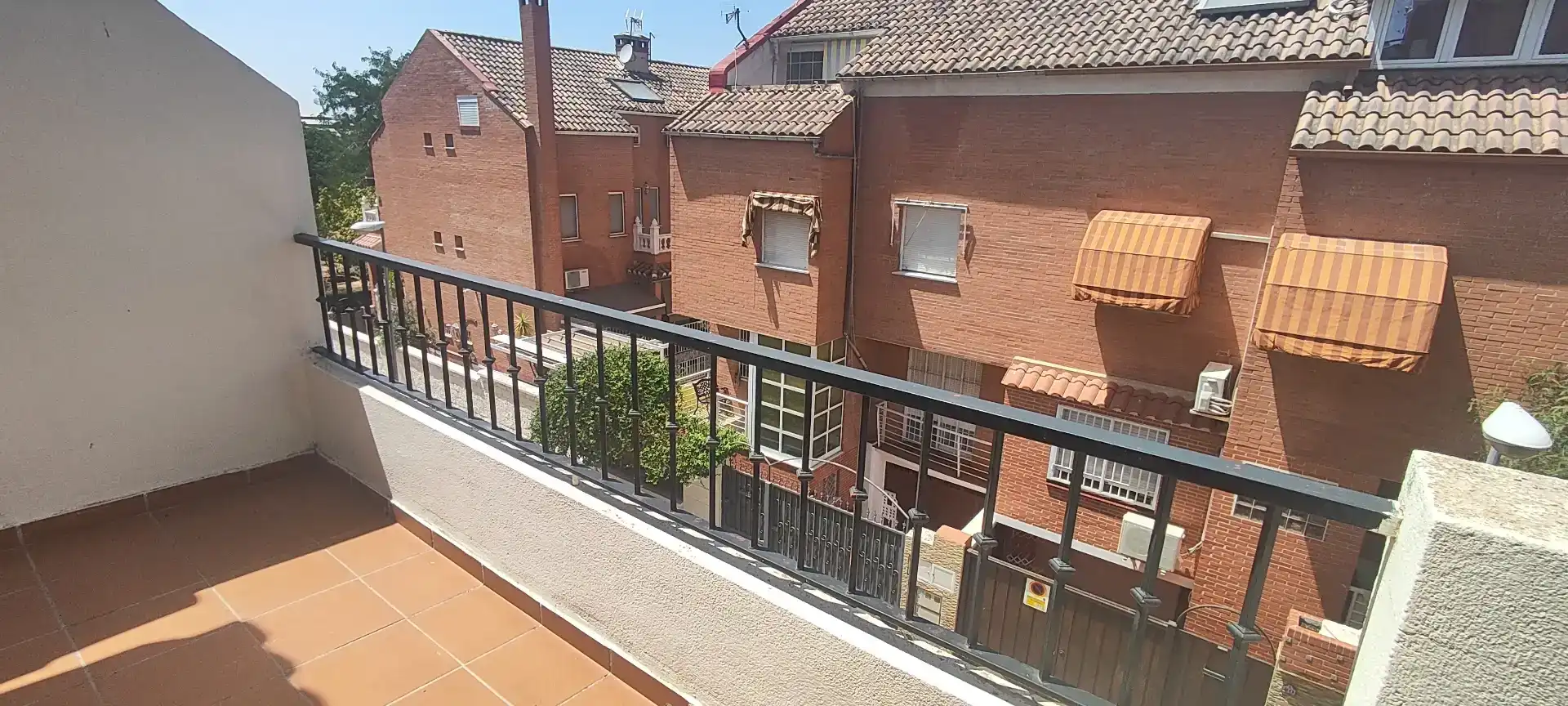 Vista exterior de Dúplex de lloguer en Granada amb Moblat, Forn i Rentadora