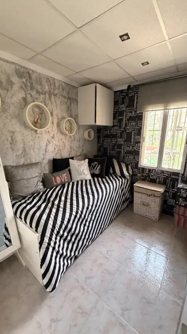 Habitación de Piso en venta en Vila-seca con Aire acondicionado, Calefacción y Amueblado