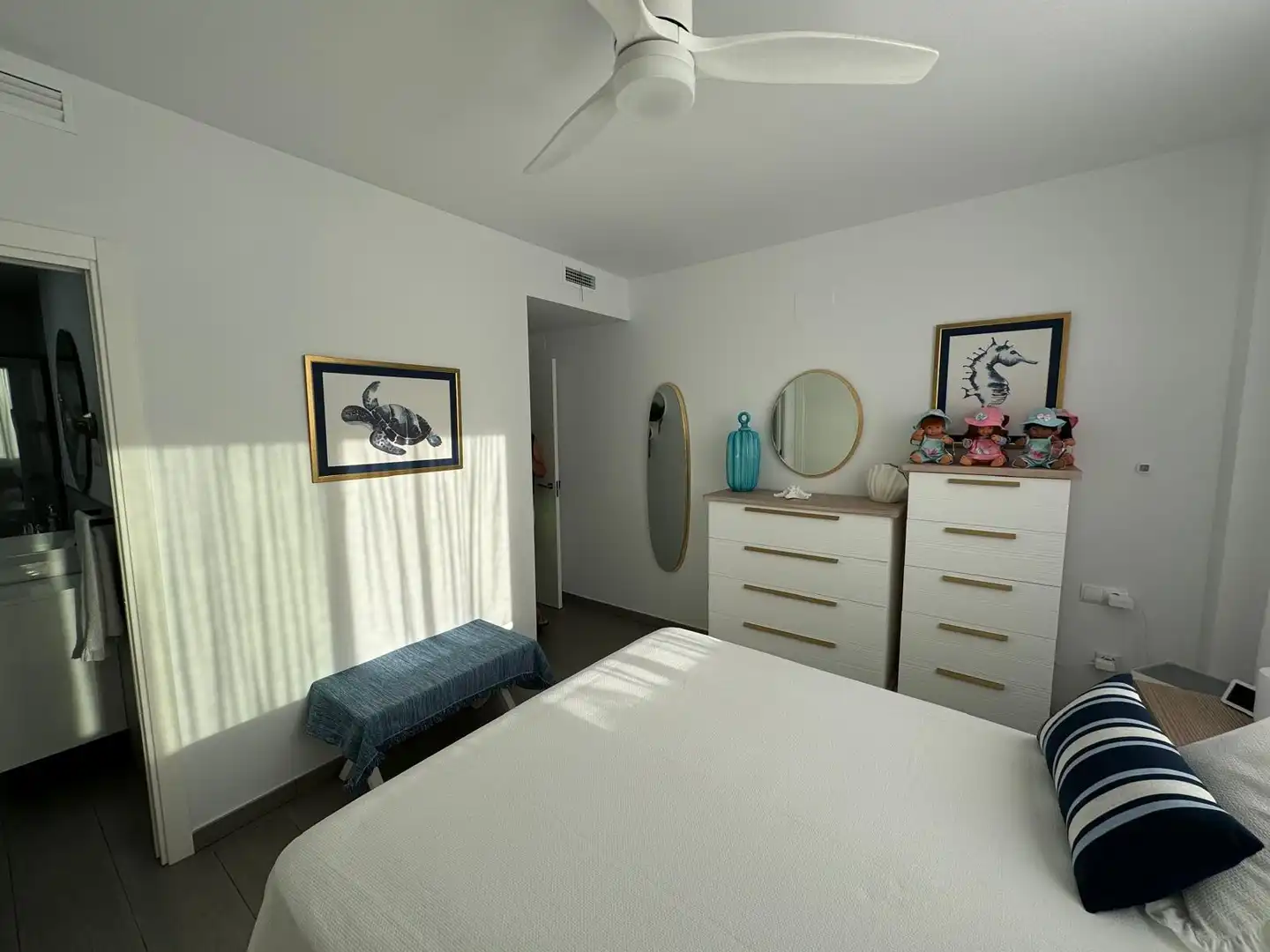 Schlafzimmer von Dachboden zum Verkauf in Rincón de la Victoria mit Terrasse und Abstellraum