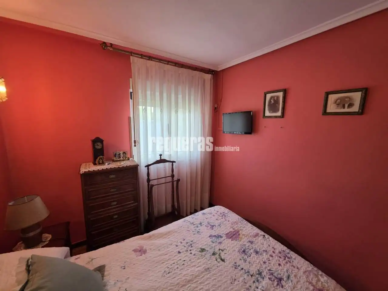 Bedroom of Flat for sale in Avilés  with Heating, Parquet flooring and Furnished