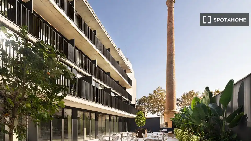 Flat with terrace to rent in Sant Martí, imagen 10