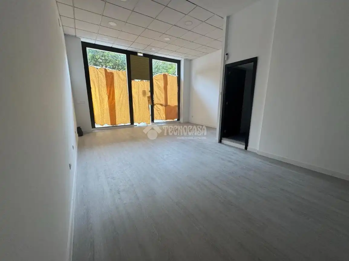 Business premises to rent in Sur, imagen 9