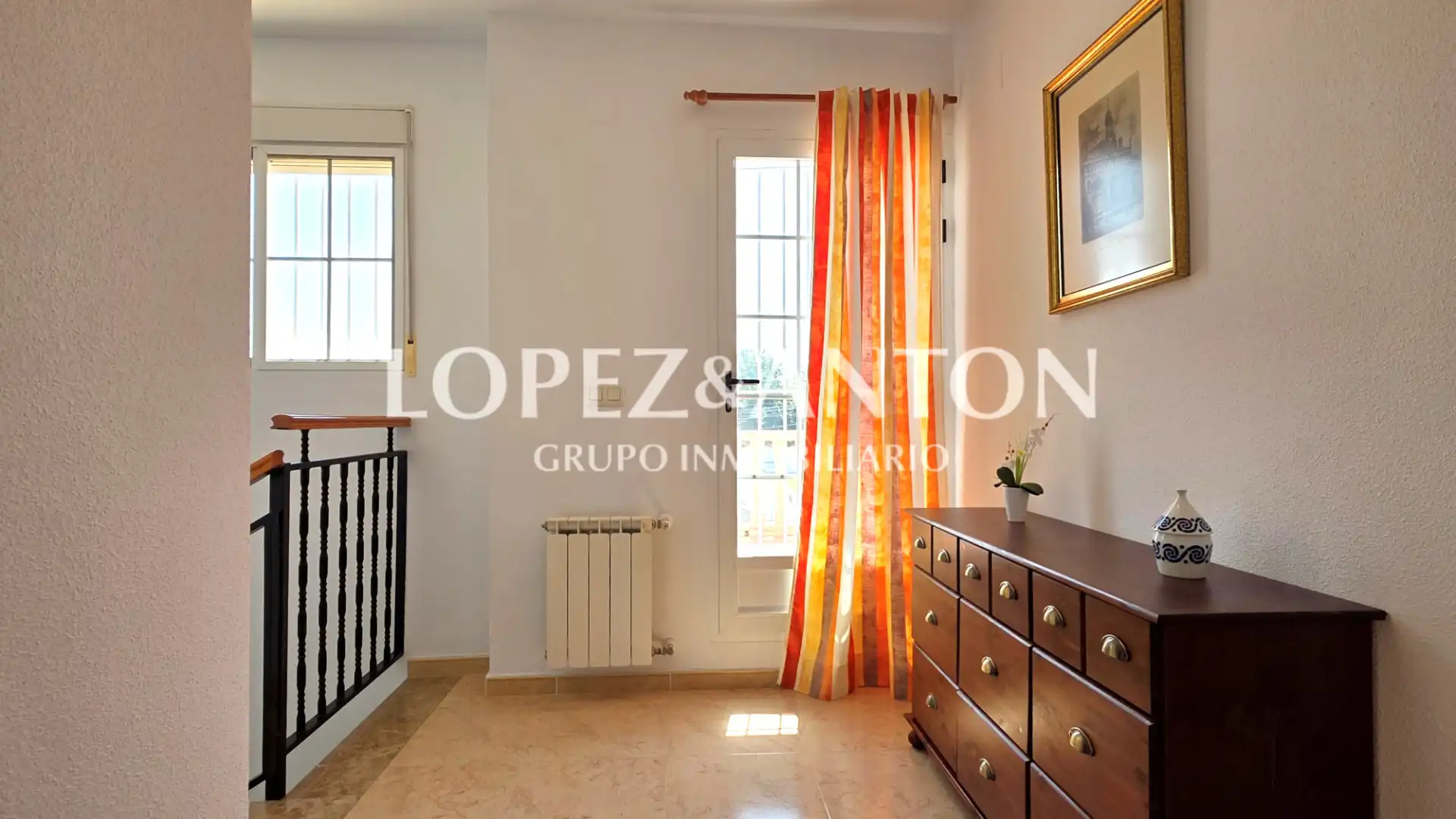Casa o chalet en venta en L'Eliana con Aire acondicionado, Calefacción y Jardín privado