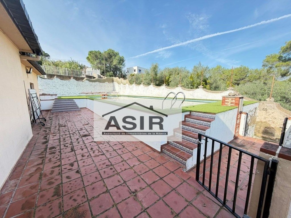 Terrace of House or chalet for sale in Alzira  with Air Conditioner, Terrace and Swimming Pool