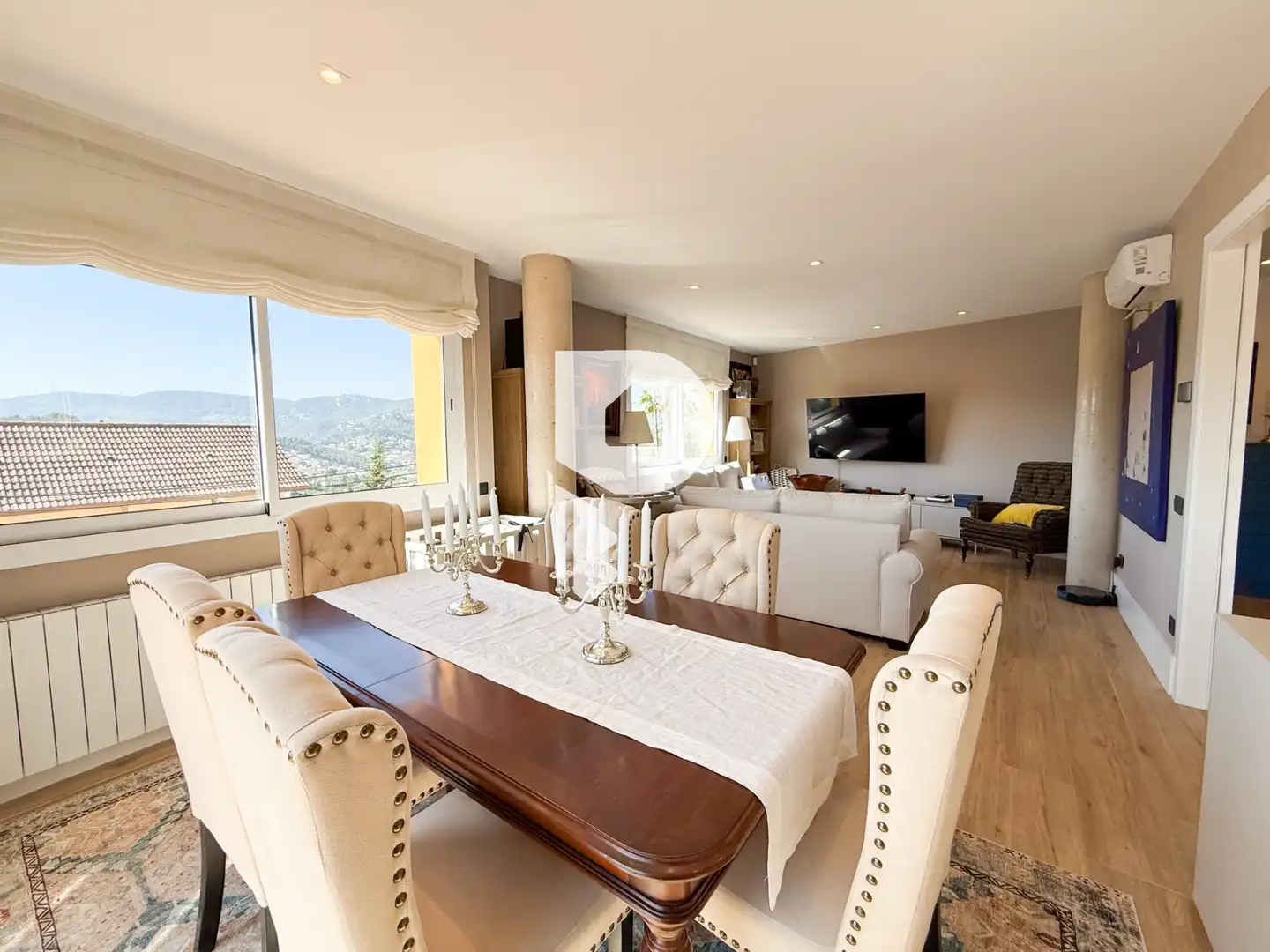 Comedor de Casa o chalet de alquiler en Vallirana con Aire acondicionado, Calefacción y Jardín privado
