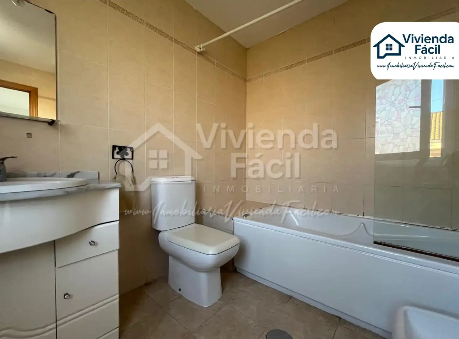 Bathroom of Houses for sale in Seseña  with Air Conditioner, Heating and Private garden