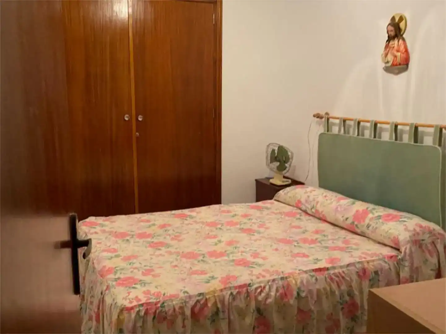 Dormitori de Casa adosada en venda en Agudo amb Balcó