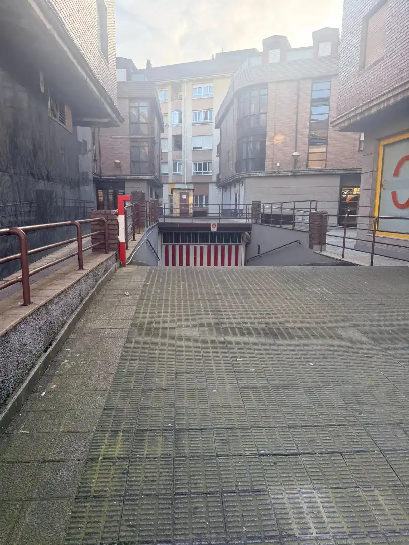 Parking de Garaje en venta en Torrelavega 