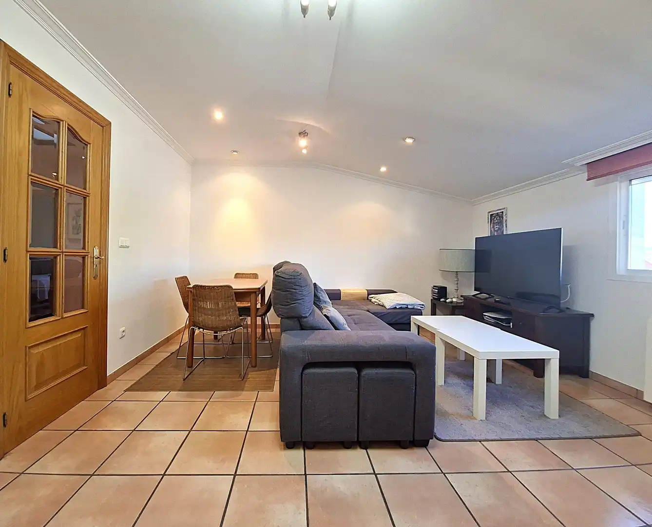 Living room of Flat for sale in Cambados  with Heating, Private garden and Storage room
