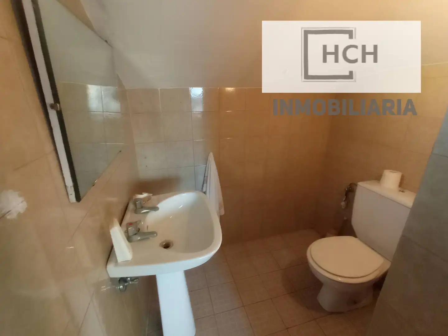Baño de Casa o chalet en venta en La Puebla de Montalbán con Calefacción, Jardín privado y Trastero