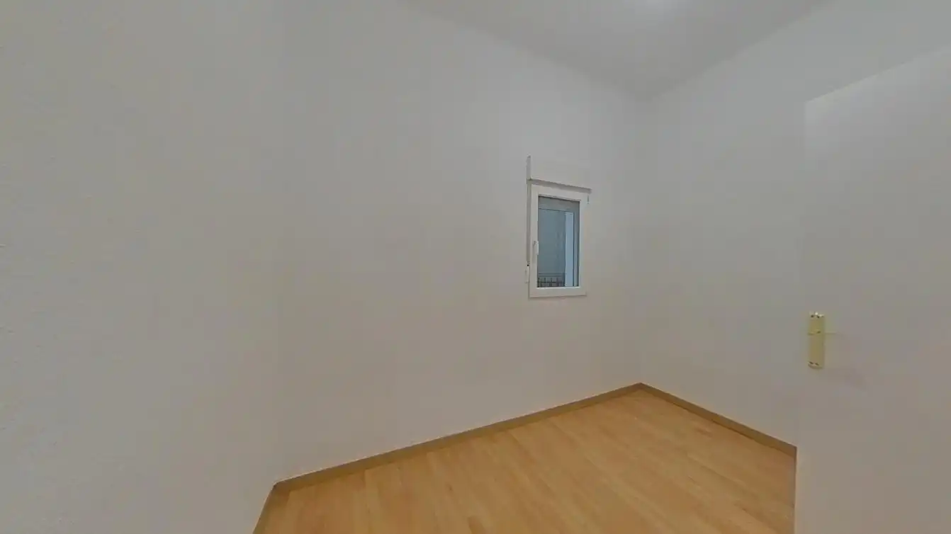 Habitación de Piso en venta en Madrid con Horno
