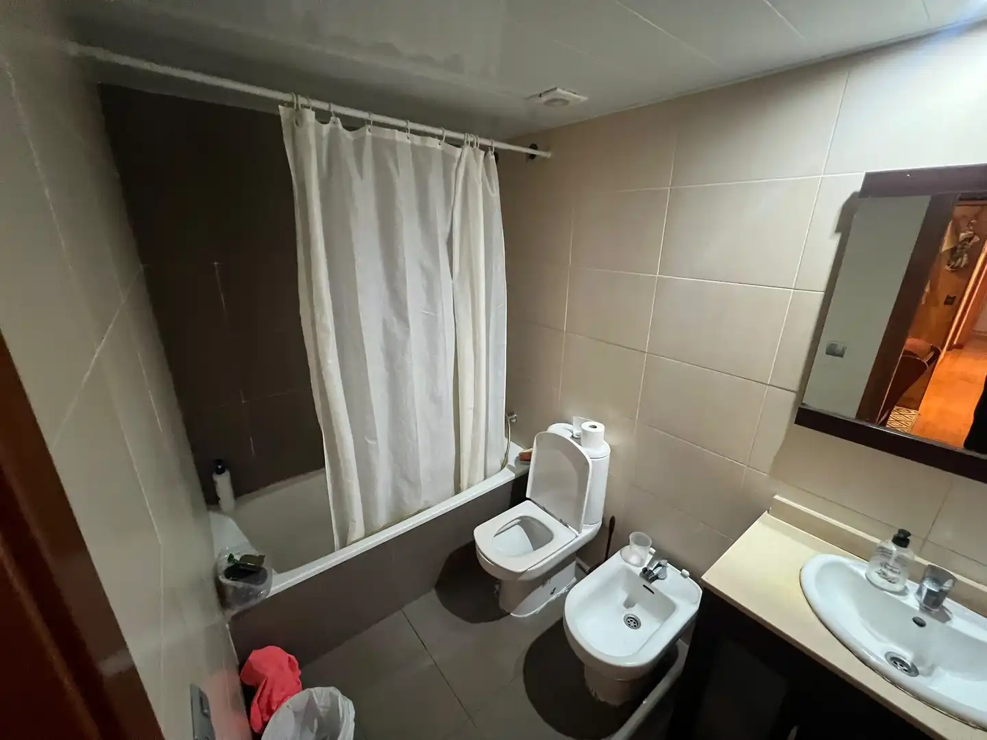 Baño de Dúplex en venta en L'Hospitalet de Llobregat con Terraza