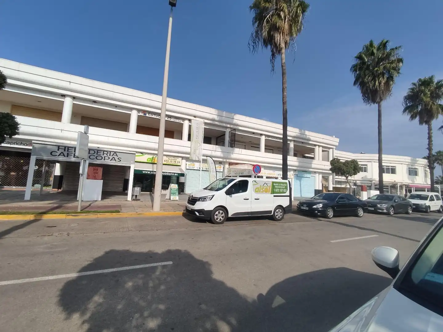 Gewerbefläche zum Verkauf in Costa Ballena Golf