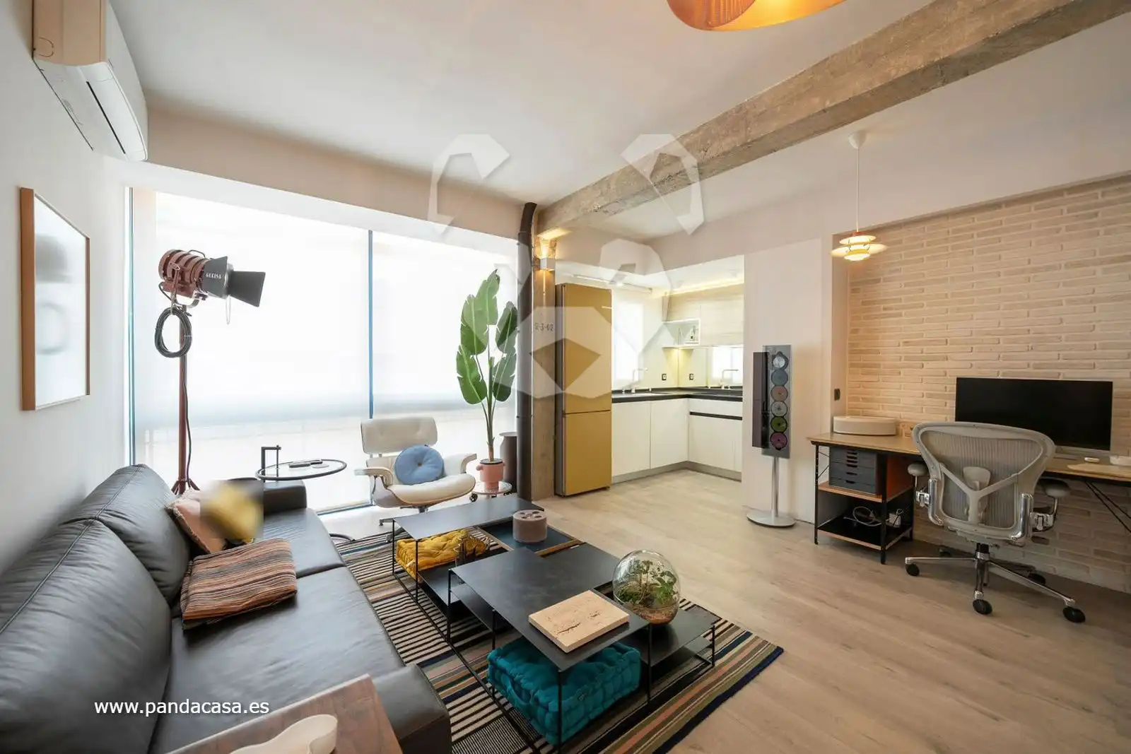Sala d'estar de Pis de lloguer en  Madrid Capital amb Aire condicionat, Calefacció i Parquet
