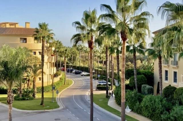 Piso en Venta en Puerto de Sotogrande - La Marina