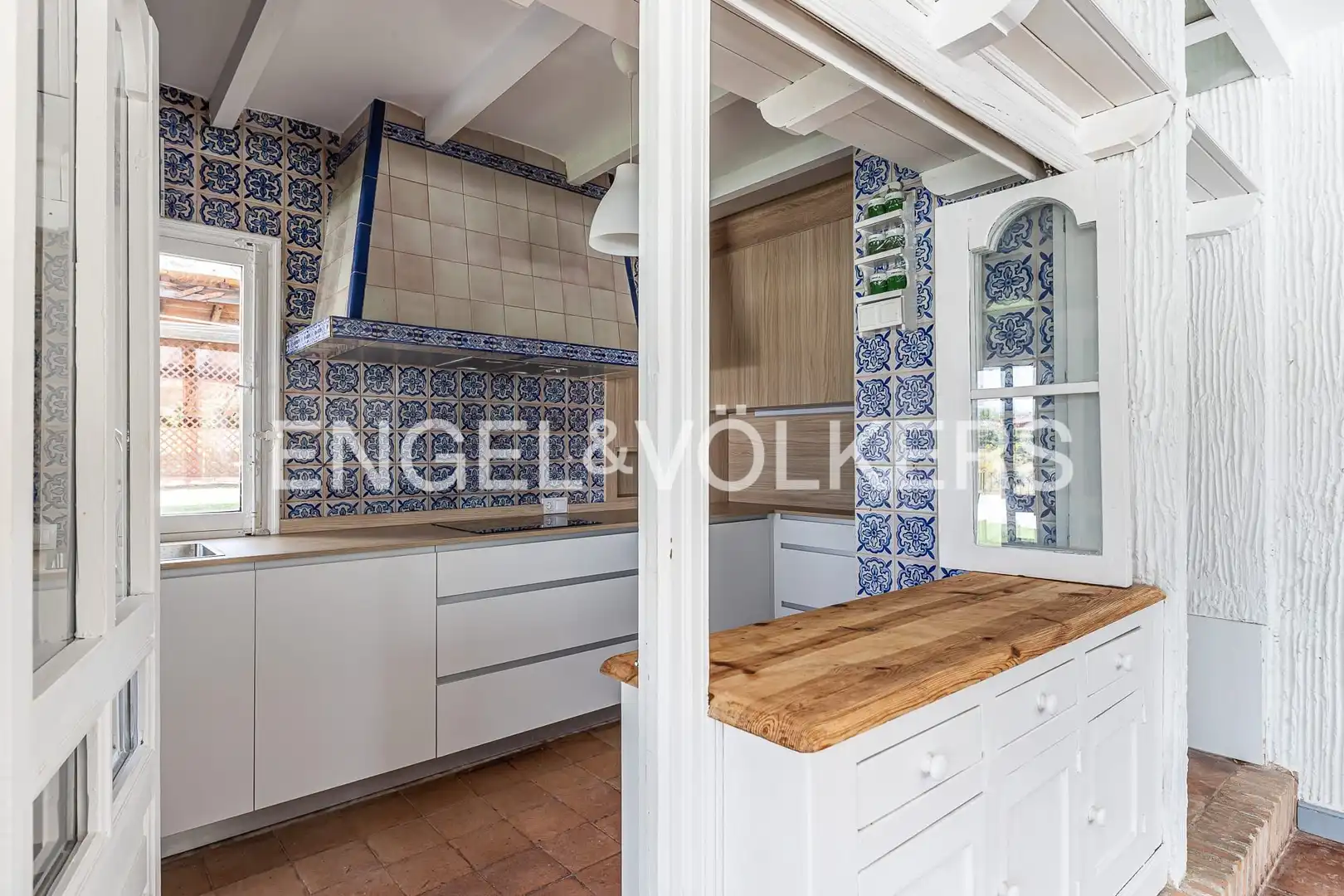 Cocina de Casa o chalet de alquiler en Las Rozas de Madrid con Calefacción, Jardín privado y Terraza