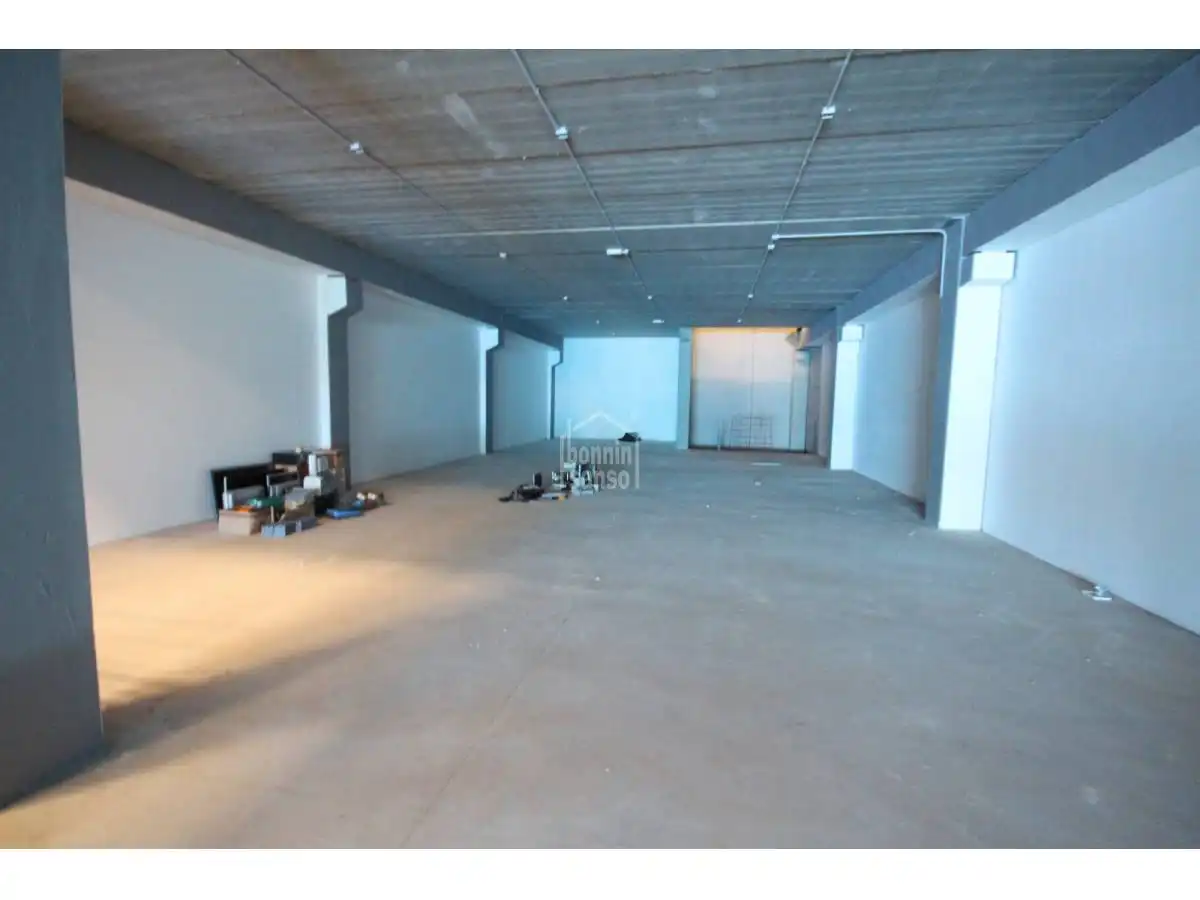 Gewerbefläche zum Verkauf in Maó ciutat, imagen 3